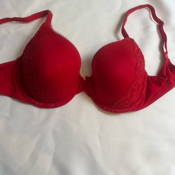 Victoria's Secret Other - Victoria's Secret Red Underwire T-Shirt Bra